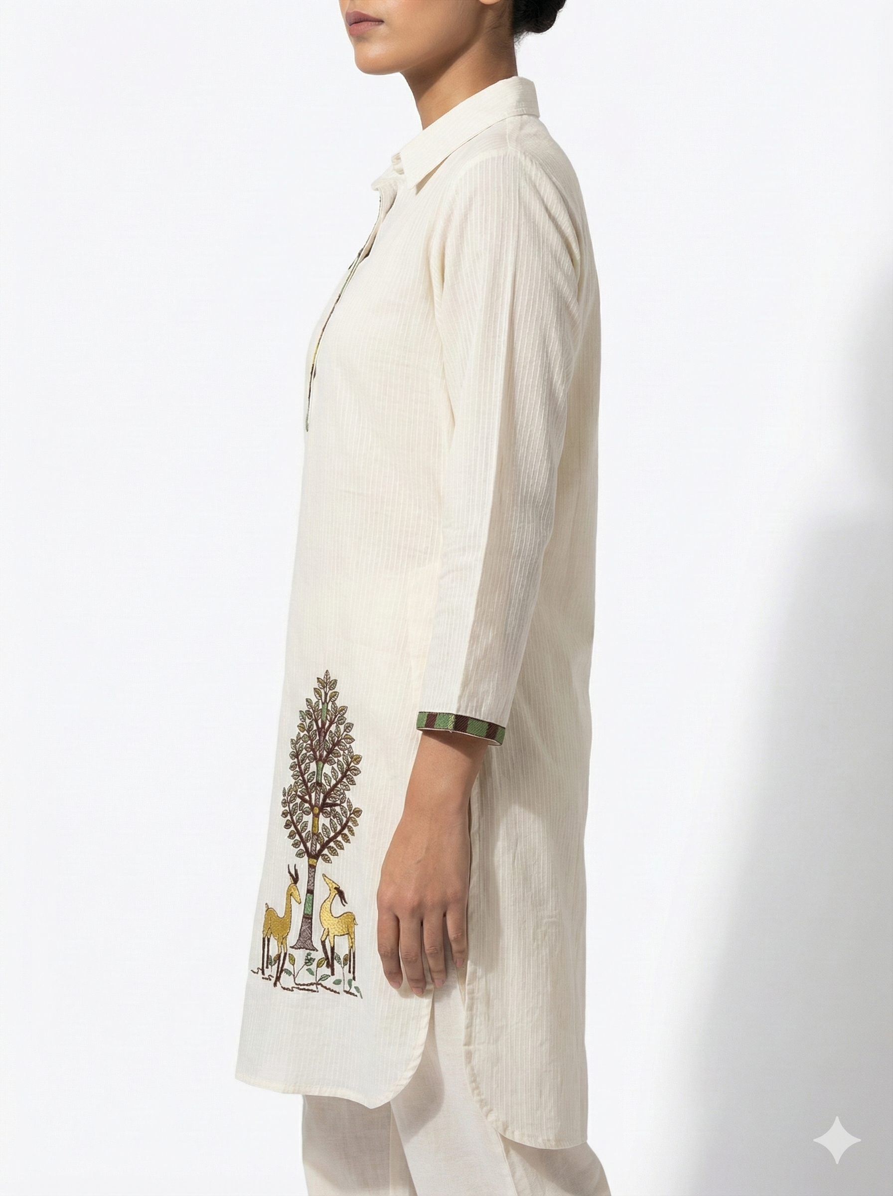 Ivory Nature Motif Embroidered Straight Kurta